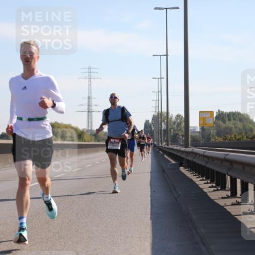 03.10.2025 - Köhlbrandbrückenlauf Yannick Fuchs http://msf.ph/oto/9175566 03.10.2025 11:12:19 Position 3  meine-sportfotos.de