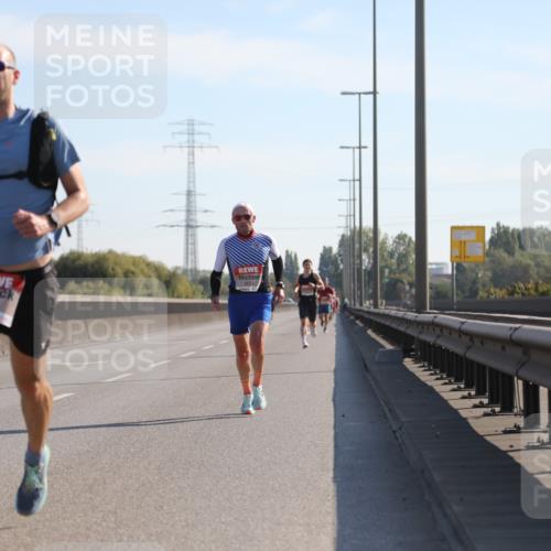 03.10.2025 - Köhlbrandbrückenlauf Yannick Fuchs http://msf.ph/oto/9175585 03.10.2025 11:12:21 Position 3 4017, 6552 meine-sportfotos.de