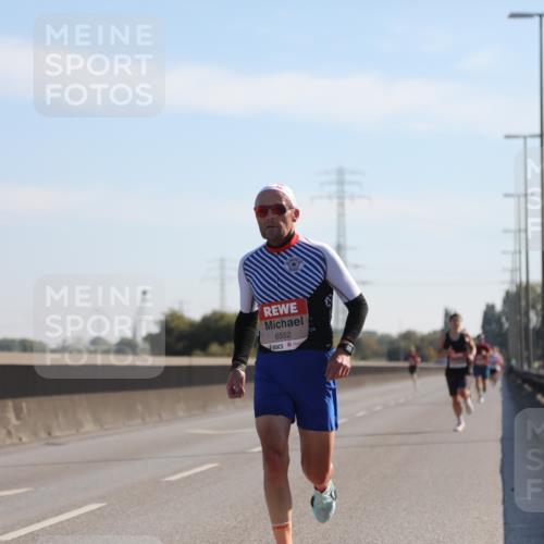 03.10.2025 - Köhlbrandbrückenlauf Yannick Fuchs http://msf.ph/oto/9175600 03.10.2025 11:12:23 Position 3 6552 meine-sportfotos.de