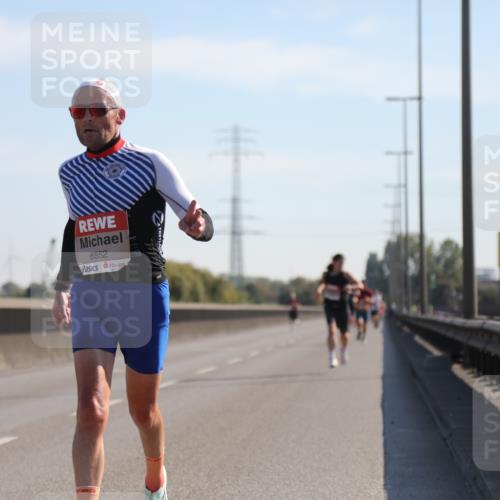 03.10.2025 - Köhlbrandbrückenlauf Yannick Fuchs http://msf.ph/oto/9175603 03.10.2025 11:12:23 Position 3 6552 meine-sportfotos.de