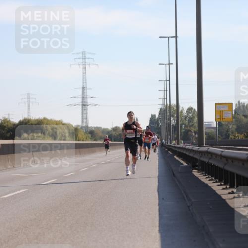 03.10.2025 - Köhlbrandbrückenlauf Yannick Fuchs http://msf.ph/oto/9175606 03.10.2025 11:12:24 Position 3  meine-sportfotos.de