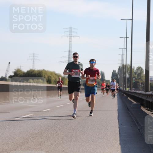 03.10.2025 - Köhlbrandbrückenlauf Yannick Fuchs http://msf.ph/oto/9175652 03.10.2025 11:12:32 Position 3 6422 meine-sportfotos.de