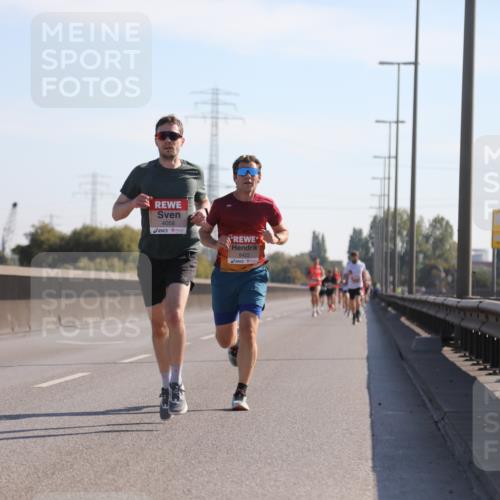 03.10.2025 - Köhlbrandbrückenlauf Yannick Fuchs http://msf.ph/oto/9175658 03.10.2025 11:12:33 Position 3 4058, 6422 meine-sportfotos.de