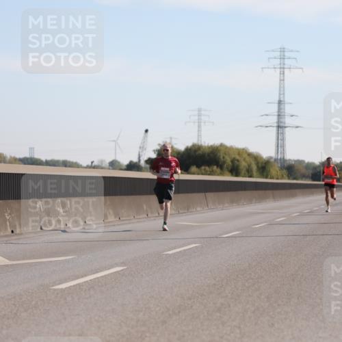 03.10.2025 - Köhlbrandbrückenlauf Yannick Fuchs http://msf.ph/oto/9175679 03.10.2025 11:12:38 Position 3  meine-sportfotos.de