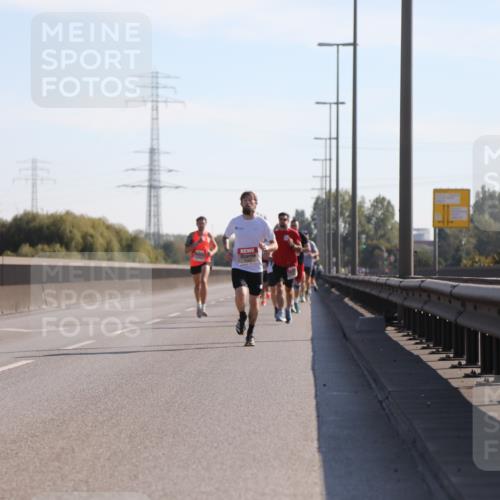 03.10.2025 - Köhlbrandbrückenlauf Yannick Fuchs http://msf.ph/oto/9175694 03.10.2025 11:12:41 Position 3  meine-sportfotos.de