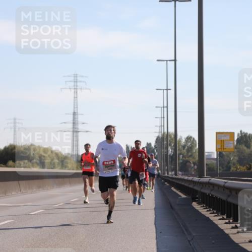 03.10.2025 - Köhlbrandbrückenlauf Yannick Fuchs http://msf.ph/oto/9175706 03.10.2025 11:12:42 Position 3  meine-sportfotos.de