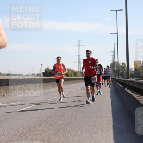 03.10.2025 - Köhlbrandbrückenlauf Yannick Fuchs http://msf.ph/oto/9175734 03.10.2025 11:12:46 Position 3  meine-sportfotos.de