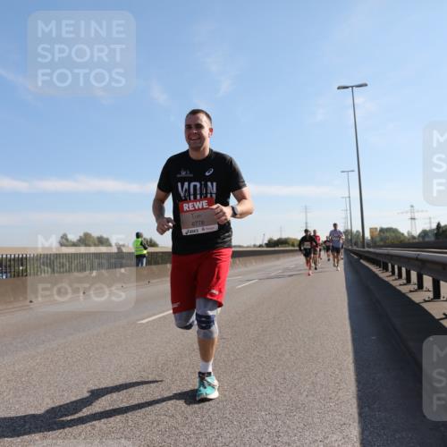 03.10.2025 - Köhlbrandbrückenlauf Yannick Fuchs http://msf.ph/oto/9175772 03.10.2025 11:12:51 Position 3 6778 meine-sportfotos.de