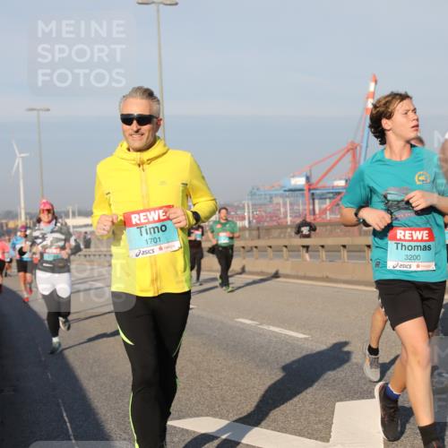 03.10.2025 - Köhlbrandbrückenlauf Yannick Fuchs http://msf.ph/oto/9175776 03.10.2025 08:45:40 Position 2 1701, 3200 meine-sportfotos.de