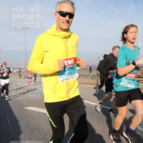 03.10.2025 - Köhlbrandbrückenlauf Yannick Fuchs http://msf.ph/oto/9175790 03.10.2025 08:45:41 Position 2 1701, 3200 meine-sportfotos.de