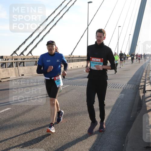 03.10.2025 - Köhlbrandbrückenlauf Yannick Fuchs http://msf.ph/oto/9175794 03.10.2025 08:24:54 Position 1 18 meine-sportfotos.de