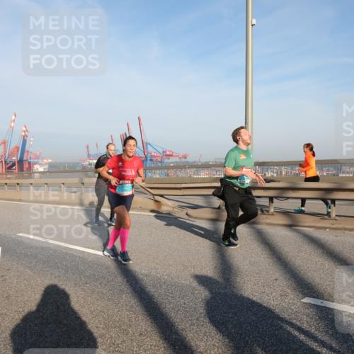 03.10.2025 - Köhlbrandbrückenlauf Yannick Fuchs http://msf.ph/oto/9175850 03.10.2025 08:45:46 Position 2  meine-sportfotos.de