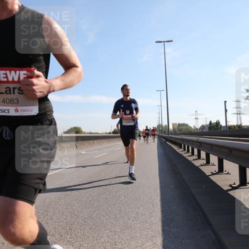 03.10.2025 - Köhlbrandbrückenlauf Yannick Fuchs http://msf.ph/oto/9175855 03.10.2025 11:12:58 Position 3 4083 meine-sportfotos.de