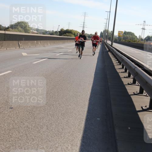 03.10.2025 - Köhlbrandbrückenlauf Yannick Fuchs http://msf.ph/oto/9175874 03.10.2025 11:13:01 Position 3  meine-sportfotos.de