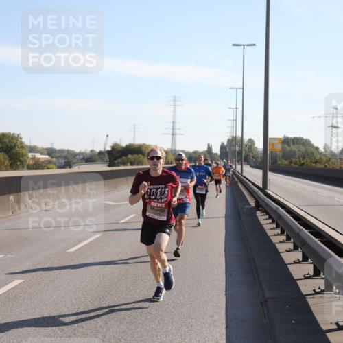 03.10.2025 - Köhlbrandbrückenlauf Yannick Fuchs http://msf.ph/oto/9175900 03.10.2025 11:13:07 Position 3 2015, 6333 meine-sportfotos.de