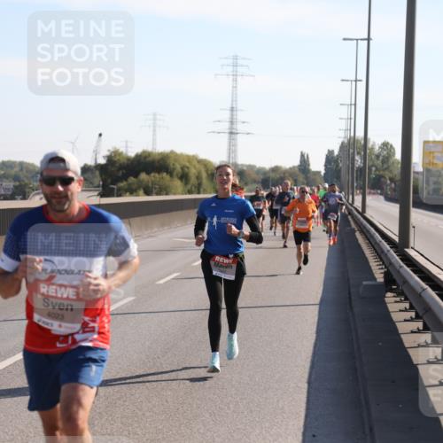 03.10.2025 - Köhlbrandbrückenlauf Yannick Fuchs http://msf.ph/oto/9175913 03.10.2025 11:13:08 Position 3 4023 meine-sportfotos.de