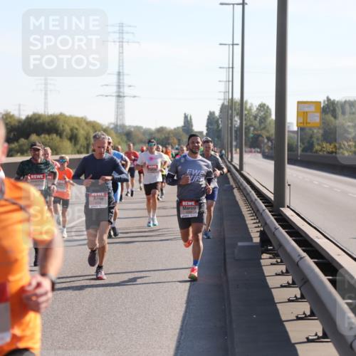 03.10.2025 - Köhlbrandbrückenlauf Yannick Fuchs http://msf.ph/oto/9175934 03.10.2025 11:13:14 Position 3 4007, 1 meine-sportfotos.de