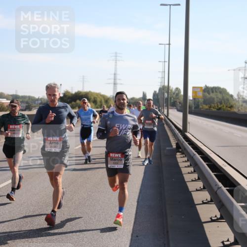 03.10.2025 - Köhlbrandbrückenlauf Yannick Fuchs http://msf.ph/oto/9175956 03.10.2025 11:13:16 Position 3 4034, 6002 meine-sportfotos.de