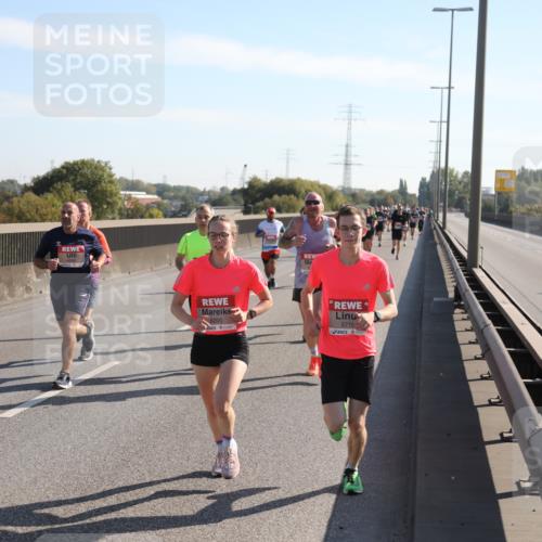 03.10.2025 - Köhlbrandbrückenlauf Yannick Fuchs http://msf.ph/oto/9175998 03.10.2025 11:13:21 Position 3 6200, 5710 meine-sportfotos.de