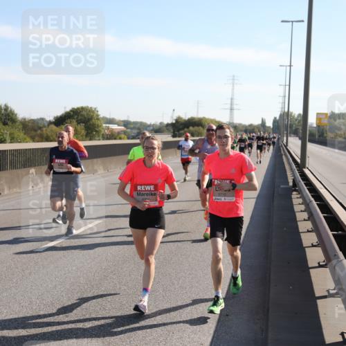 03.10.2025 - Köhlbrandbrückenlauf Yannick Fuchs http://msf.ph/oto/9176000 03.10.2025 11:13:21 Position 3 6200, 5710 meine-sportfotos.de