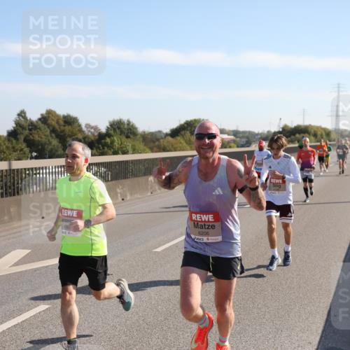 03.10.2025 - Köhlbrandbrückenlauf Yannick Fuchs http://msf.ph/oto/9176014 03.10.2025 11:13:23 Position 3 409, 6206 meine-sportfotos.de