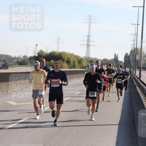 03.10.2025 - Köhlbrandbrückenlauf Yannick Fuchs http://msf.ph/oto/9176063 03.10.2025 11:13:30 Position 3  meine-sportfotos.de