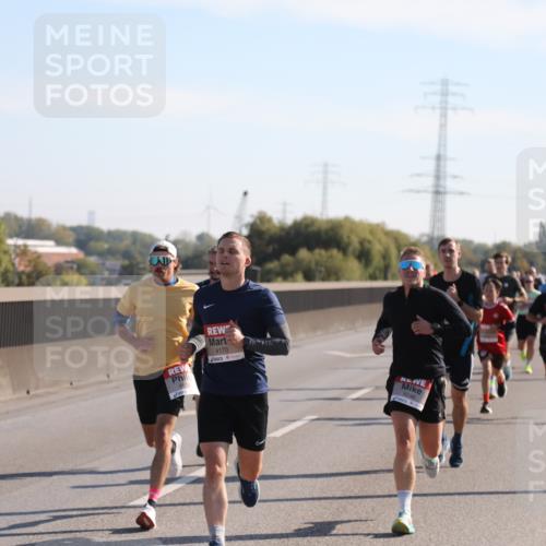 03.10.2025 - Köhlbrandbrückenlauf Yannick Fuchs http://msf.ph/oto/9176069 03.10.2025 11:13:31 Position 3 4170, 4248 meine-sportfotos.de