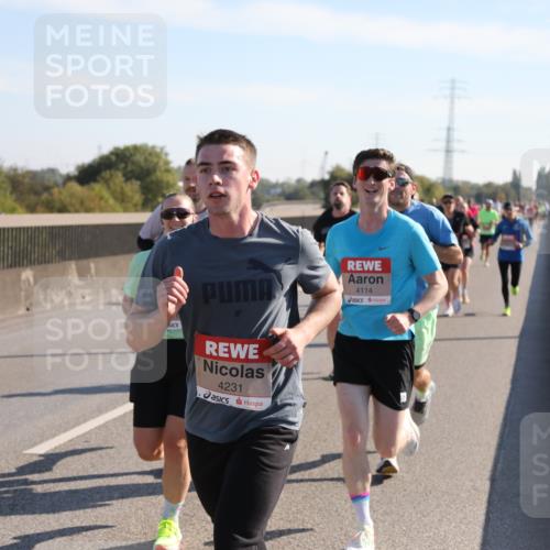 03.10.2025 - Köhlbrandbrückenlauf Yannick Fuchs http://msf.ph/oto/9176094 03.10.2025 11:13:39 Position 3 4231, 4114 meine-sportfotos.de