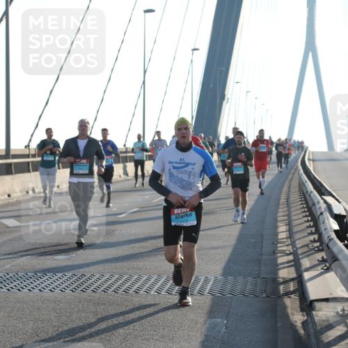 03.10.2025 - Köhlbrandbrückenlauf Yannick Fuchs http://msf.ph/oto/9176182 03.10.2025 08:25:36 Position 1 41 meine-sportfotos.de
