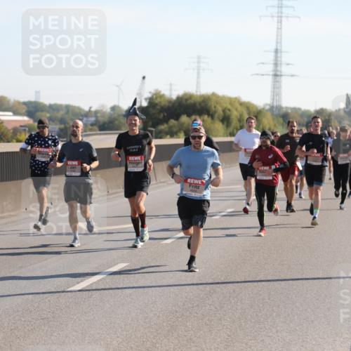 03.10.2025 - Köhlbrandbrückenlauf Yannick Fuchs http://msf.ph/oto/9176190 03.10.2025 11:13:51 Position 3 6417 meine-sportfotos.de