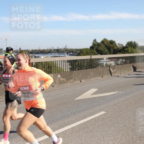 03.10.2025 - Köhlbrandbrückenlauf Yannick Fuchs http://msf.ph/oto/9176211 03.10.2025 11:13:53 Position 3 220, 935, 4095 meine-sportfotos.de