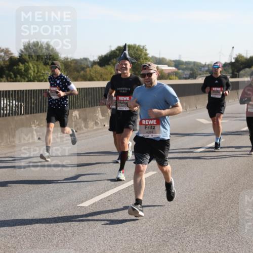 03.10.2025 - Köhlbrandbrückenlauf Yannick Fuchs http://msf.ph/oto/9176221 03.10.2025 11:13:53 Position 3 6417, 4054 meine-sportfotos.de