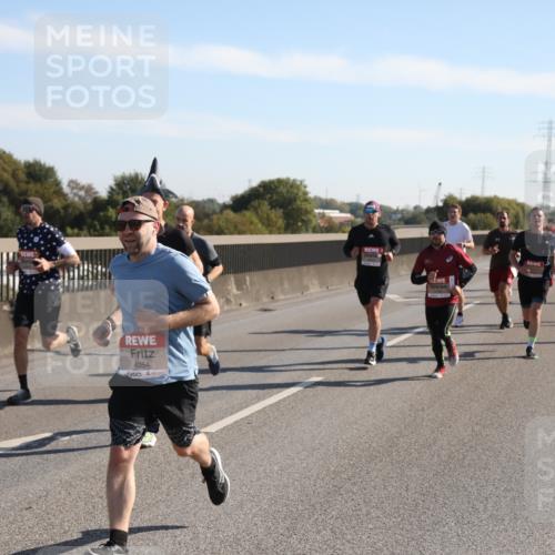 03.10.2025 - Köhlbrandbrückenlauf Yannick Fuchs http://msf.ph/oto/9176229 03.10.2025 11:13:54 Position 3 4054 meine-sportfotos.de