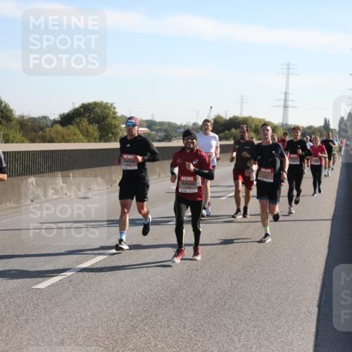 03.10.2025 - Köhlbrandbrückenlauf Yannick Fuchs http://msf.ph/oto/9176233 03.10.2025 11:13:55 Position 3 4192 meine-sportfotos.de