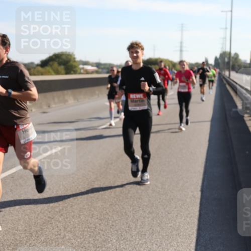 03.10.2025 - Köhlbrandbrückenlauf Yannick Fuchs http://msf.ph/oto/9176273 03.10.2025 11:13:57 Position 3  meine-sportfotos.de