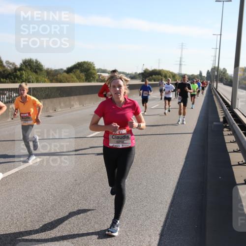 03.10.2025 - Köhlbrandbrückenlauf Yannick Fuchs http://msf.ph/oto/9176290 03.10.2025 11:13:59 Position 3 5898, 6254 meine-sportfotos.de