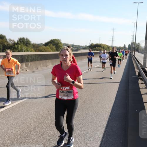 03.10.2025 - Köhlbrandbrückenlauf Yannick Fuchs http://msf.ph/oto/9176293 03.10.2025 11:13:59 Position 3 5898, 6254 meine-sportfotos.de