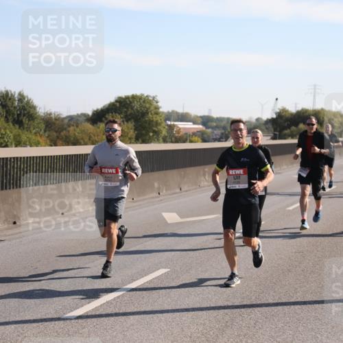 03.10.2025 - Köhlbrandbrückenlauf Yannick Fuchs http://msf.ph/oto/9176330 03.10.2025 11:14:04 Position 3 6741, 4126 meine-sportfotos.de