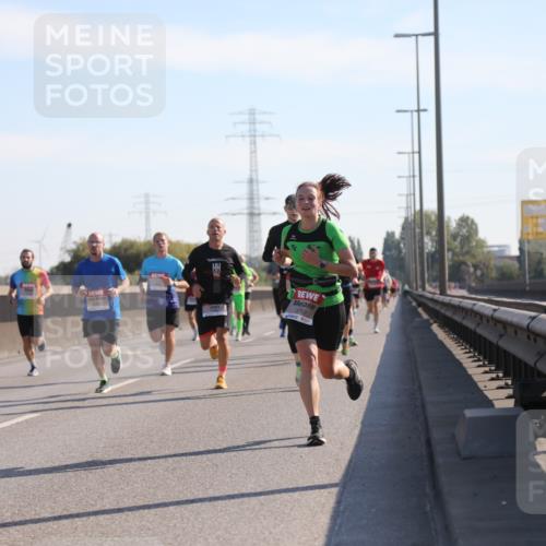 03.10.2025 - Köhlbrandbrückenlauf Yannick Fuchs http://msf.ph/oto/9176411 03.10.2025 11:14:15 Position 3 5703 meine-sportfotos.de