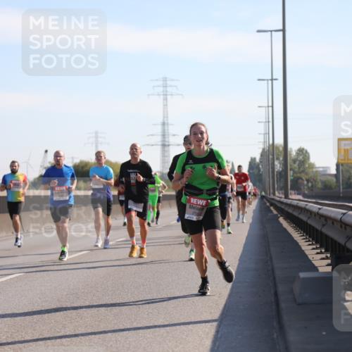 03.10.2025 - Köhlbrandbrückenlauf Yannick Fuchs http://msf.ph/oto/9176414 03.10.2025 11:14:16 Position 3 5703 meine-sportfotos.de