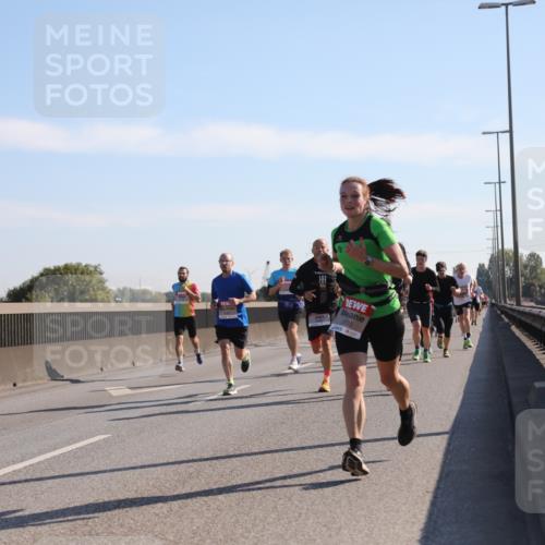 03.10.2025 - Köhlbrandbrückenlauf Yannick Fuchs http://msf.ph/oto/9176429 03.10.2025 11:14:17 Position 3 5703 meine-sportfotos.de