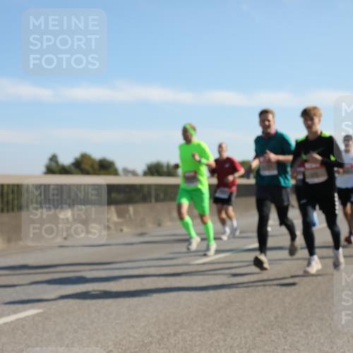 03.10.2025 - Köhlbrandbrückenlauf Yannick Fuchs http://msf.ph/oto/9176495 03.10.2025 11:14:24 Position 3  meine-sportfotos.de