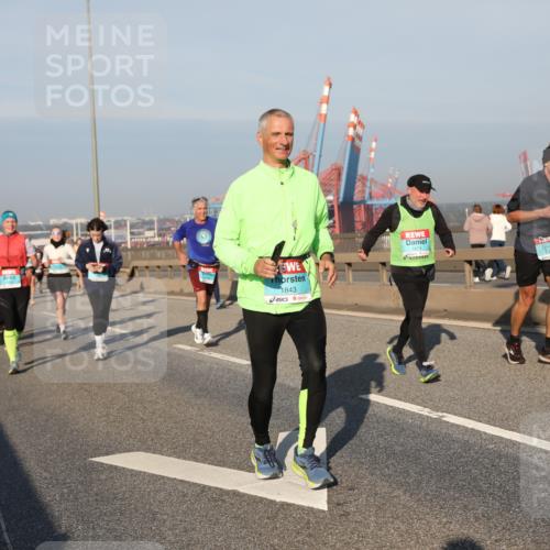 03.10.2025 - Köhlbrandbrückenlauf Yannick Fuchs http://msf.ph/oto/9176502 03.10.2025 08:46:53 Position 2 1843, 0 meine-sportfotos.de