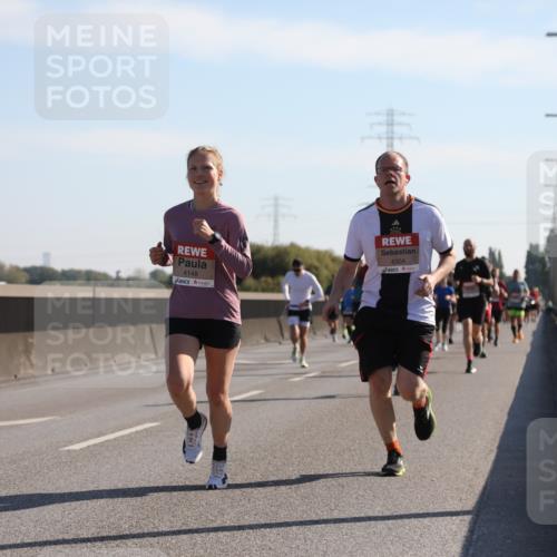 03.10.2025 - Köhlbrandbrückenlauf Yannick Fuchs http://msf.ph/oto/9176523 03.10.2025 11:14:28 Position 3 4148, 4304 meine-sportfotos.de