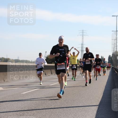 03.10.2025 - Köhlbrandbrückenlauf Yannick Fuchs http://msf.ph/oto/9176553 03.10.2025 11:14:31 Position 3 6060 meine-sportfotos.de