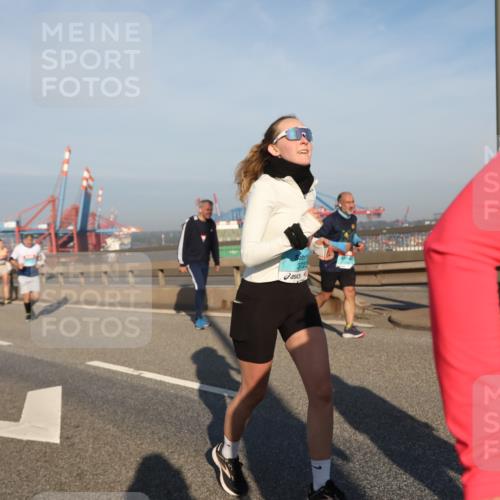 03.10.2025 - Köhlbrandbrückenlauf Yannick Fuchs http://msf.ph/oto/9176568 03.10.2025 08:46:58 Position 2 3723 meine-sportfotos.de