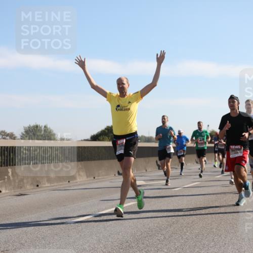 03.10.2025 - Köhlbrandbrückenlauf Yannick Fuchs http://msf.ph/oto/9176595 03.10.2025 11:14:35 Position 3  meine-sportfotos.de