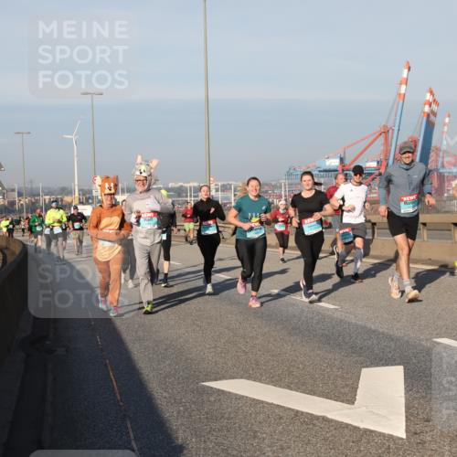 03.10.2025 - Köhlbrandbrückenlauf Yannick Fuchs http://msf.ph/oto/9176596 03.10.2025 08:47:01 Position 2  meine-sportfotos.de