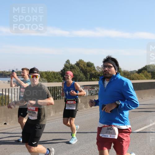 03.10.2025 - Köhlbrandbrückenlauf Yannick Fuchs http://msf.ph/oto/9176656 03.10.2025 11:14:42 Position 3 4137, 11, 4108, 6154 meine-sportfotos.de