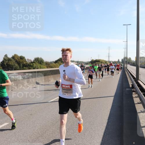 03.10.2025 - Köhlbrandbrückenlauf Yannick Fuchs http://msf.ph/oto/9176696 03.10.2025 11:14:49 Position 3 6666, 4491 meine-sportfotos.de